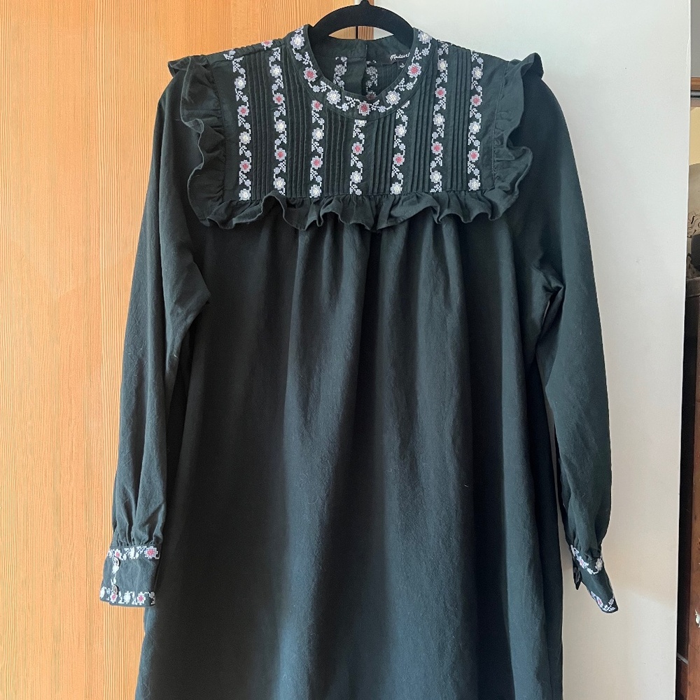 Madewell Black Embroidered Cotton Long-Sleeved Dress | Size L